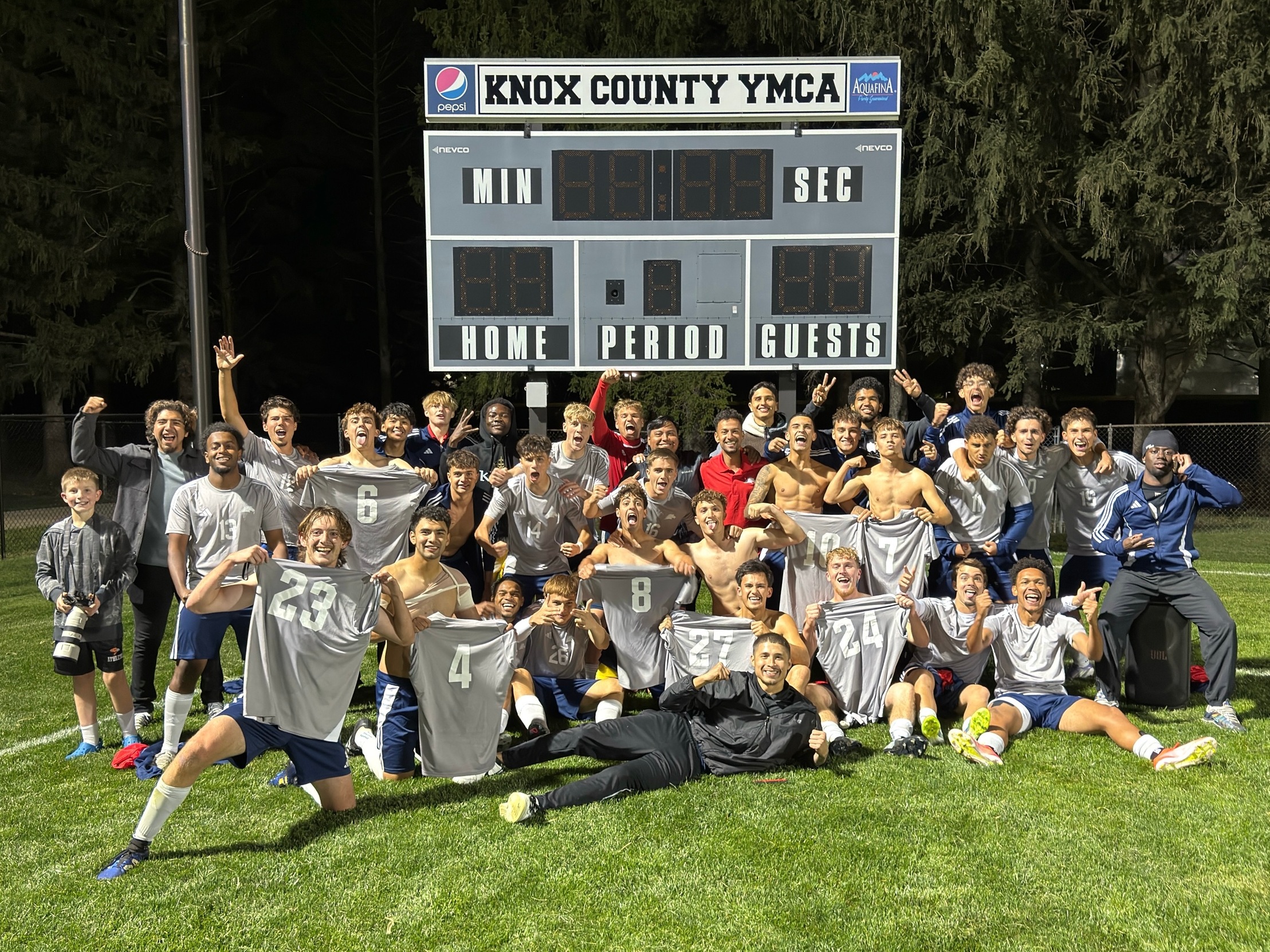 Last-minute PK caps Chargers&rsquo; remarkable rally vs. Black Hawk for 6th straight win